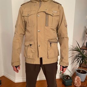 Very stylish Holden snowboard ski jacket for sale.